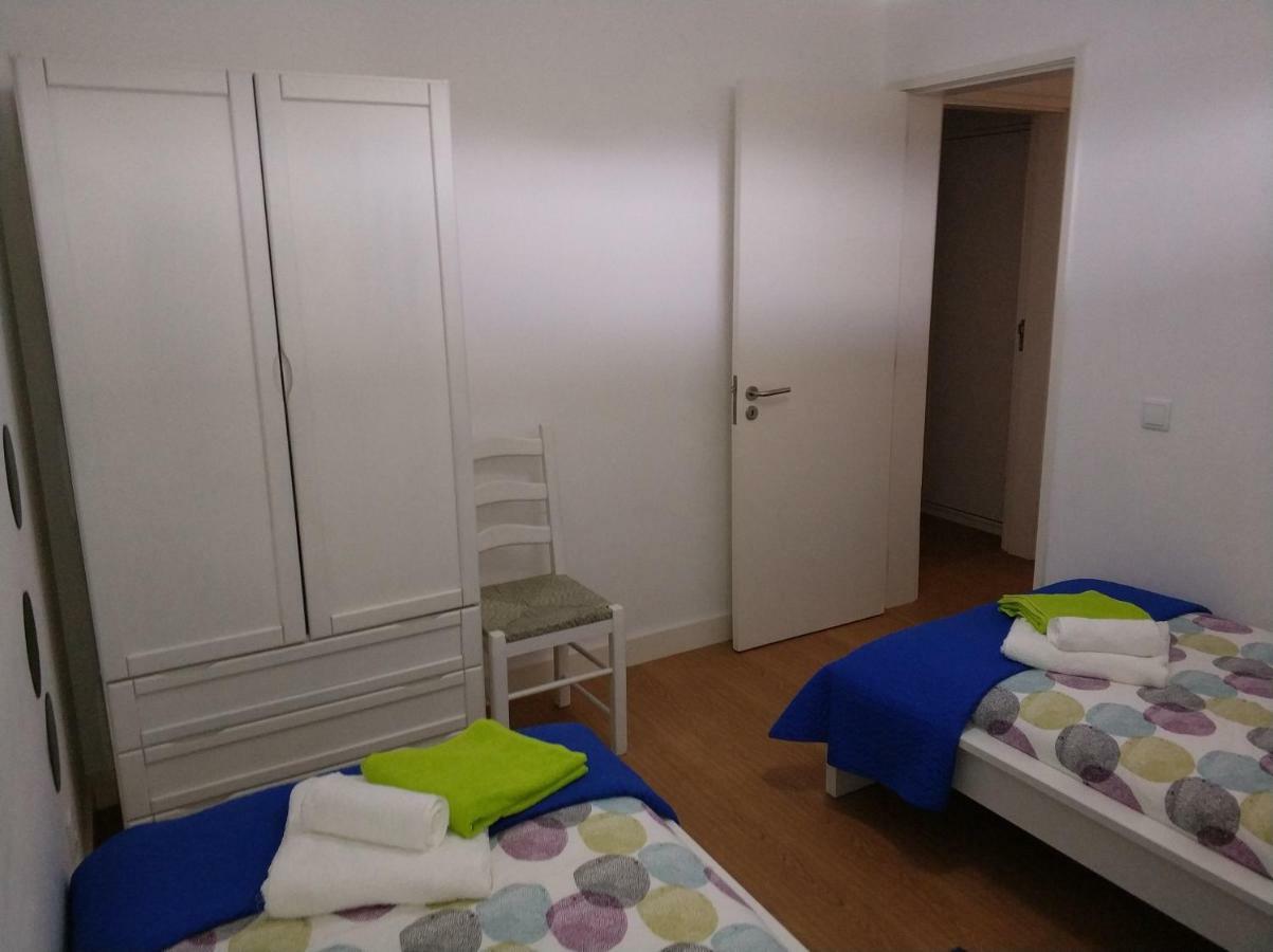 Lila'S Beach Apartment São Roque Extérieur photo